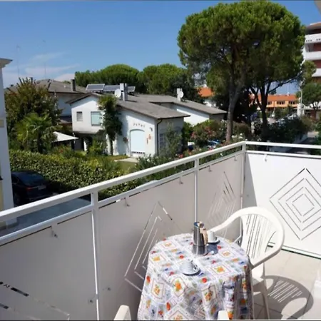 Apartment Modern In A Quiet Area - Beahost