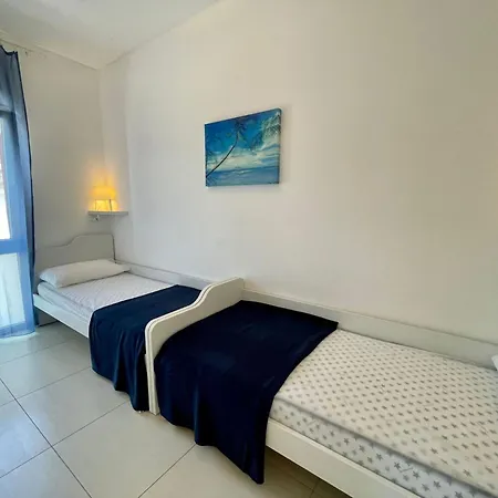 Modern In A Quiet Area - Beahost Porto Santa Margherita